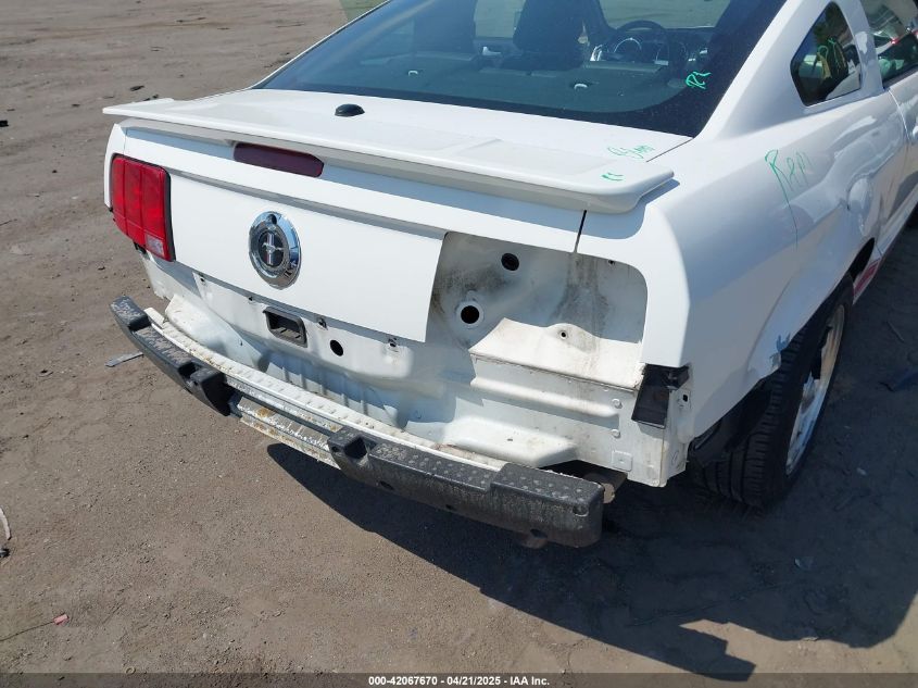 2008 Ford Mustang V6 Deluxe/V6 Premium VIN: 1ZVHT80N885108818 Lot: 42067670