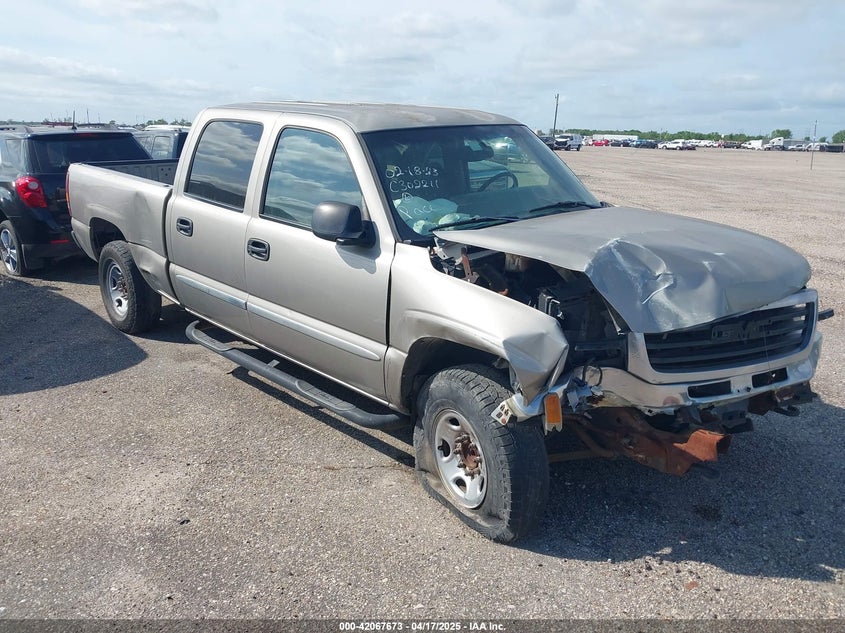 2003 GMC Sierra 1500Hd Sle grey truck gasoline 1GTGC13U13F104587 photo #1