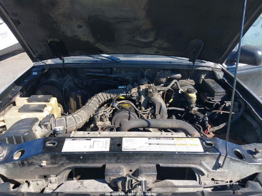 1998 Mazda B2500 Se VIN: 4F4YR16C5WTM33635 Lot: 42067965