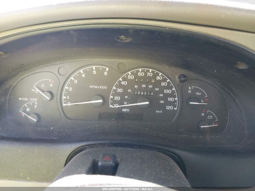 1998 Mazda B2500 Se VIN: 4F4YR16C5WTM33635 Lot: 42067965