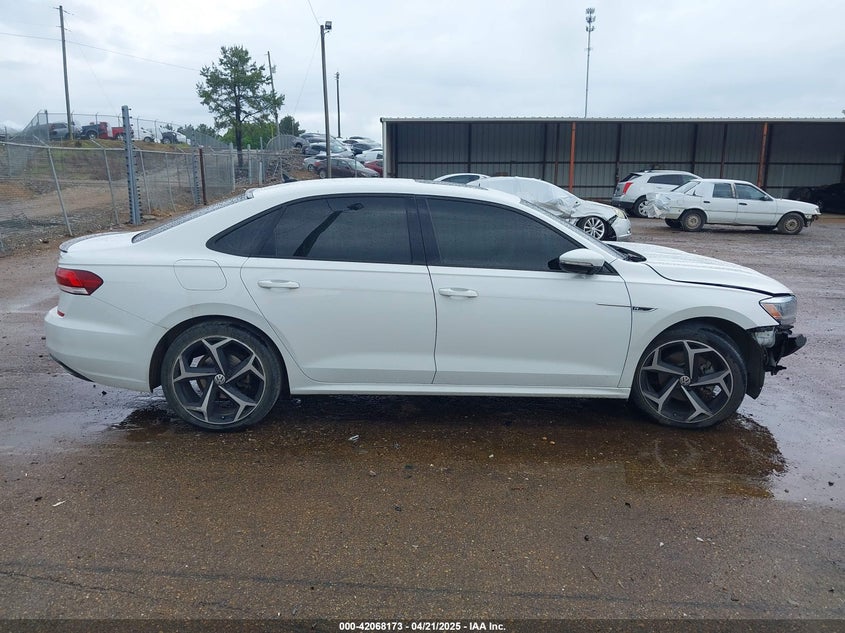2021 VOLKSWAGEN PASSAT 2.0T R-LINE - 1VWMA7A36MC014597
