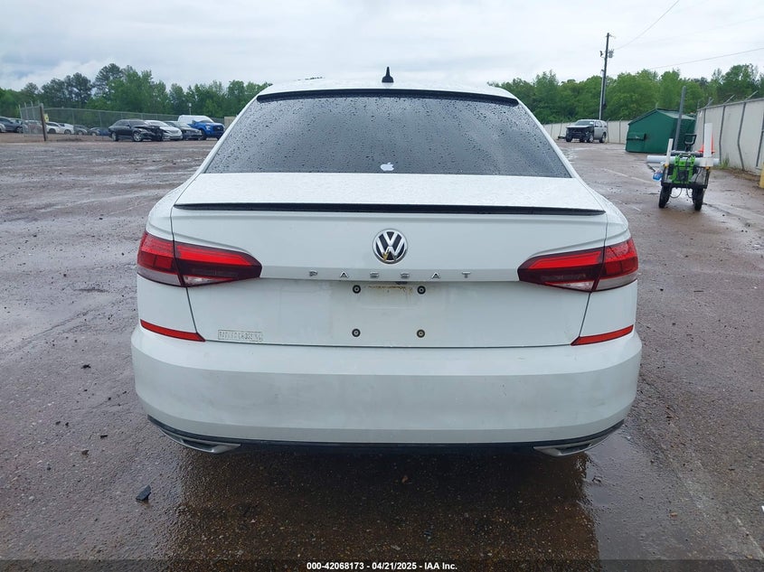 2021 VOLKSWAGEN PASSAT 2.0T R-LINE - 1VWMA7A36MC014597