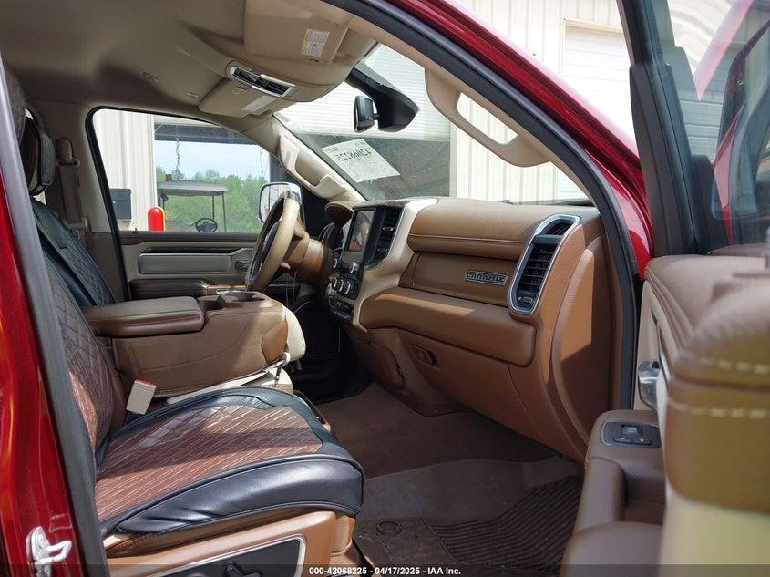 2019 RAM 1500 LARAMIE  4X2 5'7 BOX - 1C6RREJT7KN535035