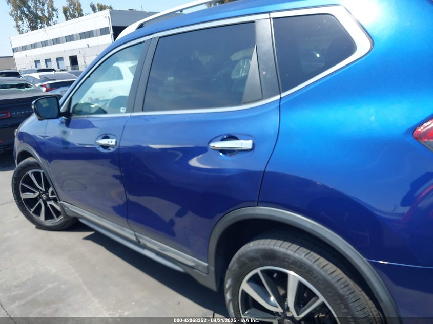 2020 NISSAN ROGUE VIN: 5N1AT2MT8LC709429