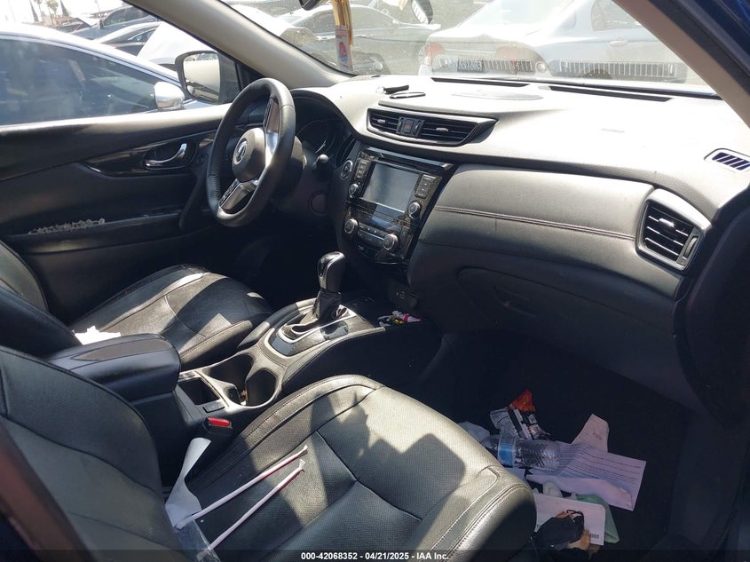 2020 NISSAN ROGUE VIN: 5N1AT2MT8LC709429