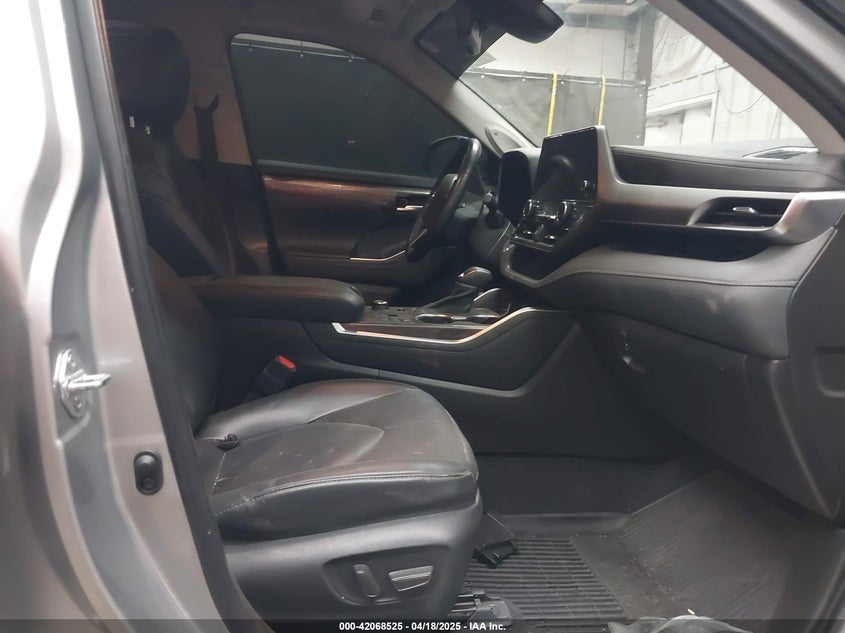 2023 TOYOTA HIGHLANDER VIN: 5TDKDRBH5PS519850