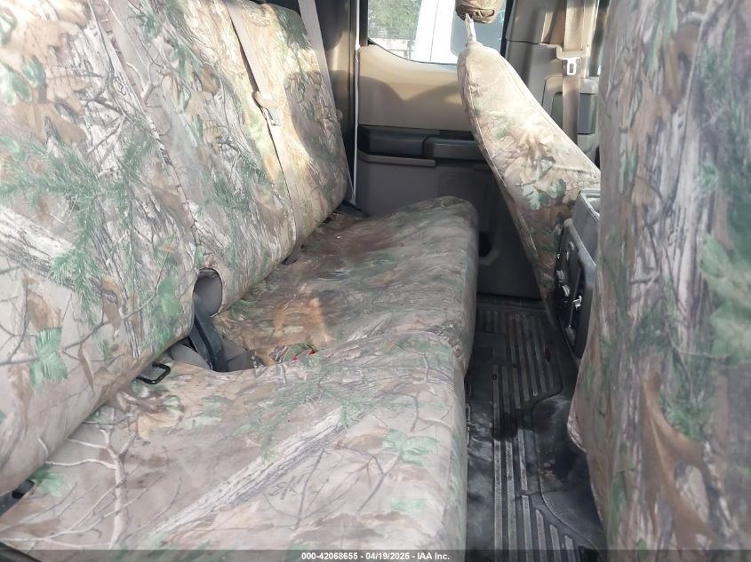 2017 Ford F-550 Chassis Xlt VIN: 1FD0X5HT2HEF21562 Lot: 42846589