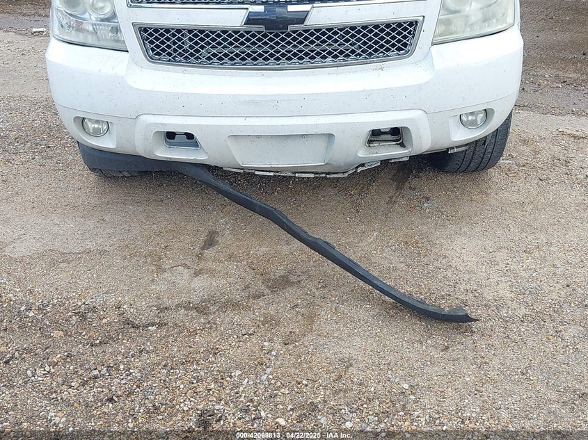 2007 Chevrolet Tahoe Lt VIN: 1GNFC13067R388075 Lot: 42068813