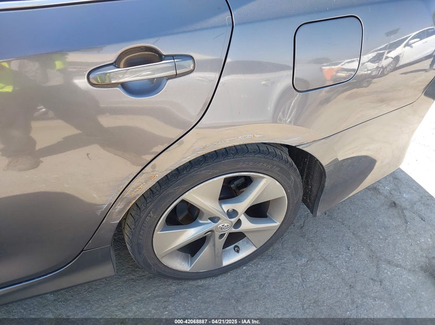 2014 TOYOTA CAMRY VIN: 4T1BF1FK2EU843070