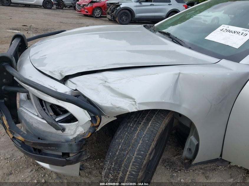 2019 DODGE CHARGER VIN: 2C3CDXAT2KH558292