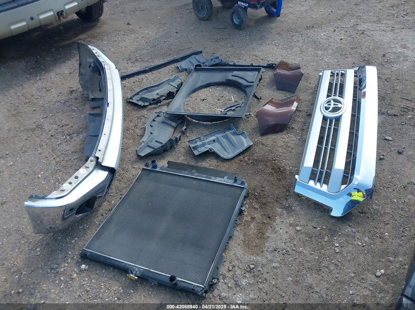 2014 TOYOTA TUNDRA 1794 5.7L V8 - 5TFGY5F16EX168227