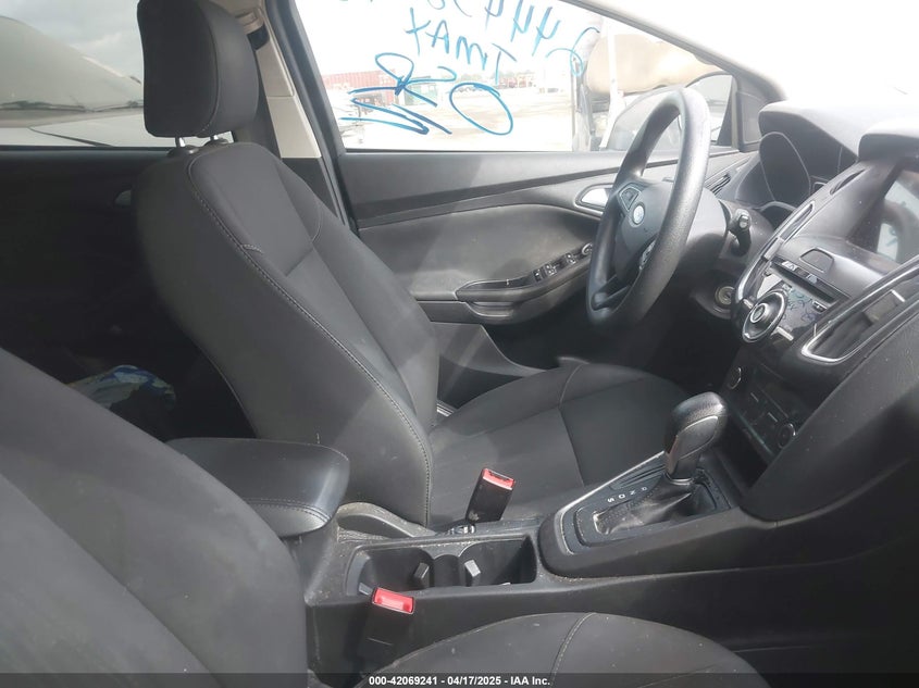 2017 FORD FOCUS SEL - 1FADP3M20HL244452