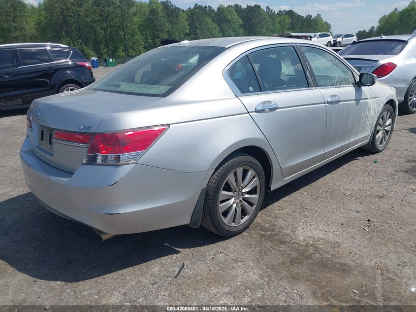 2012 HONDA ACCORD VIN: 1HGCP3F8XCA040433