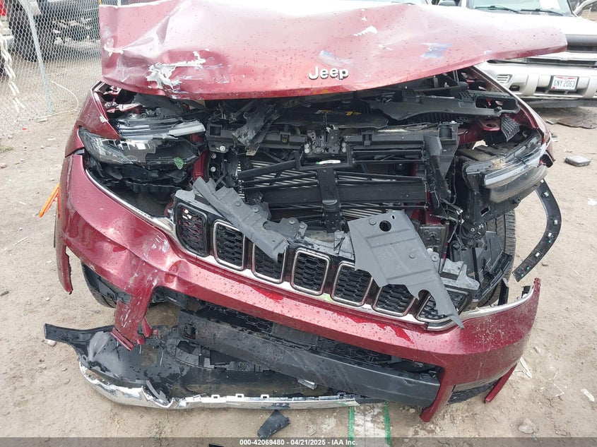 2021 JEEP GRAND CHEROKEE VIN: 1C4RJKBG2M8140066