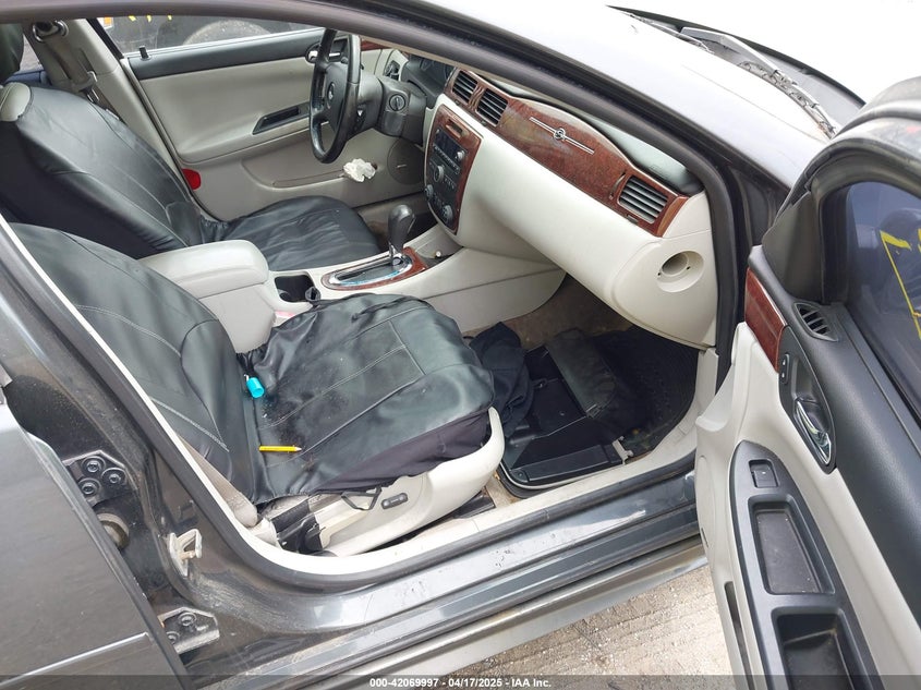 2010 CHEVROLET IMPALA VIN: 2G1WC5EM2A1138406