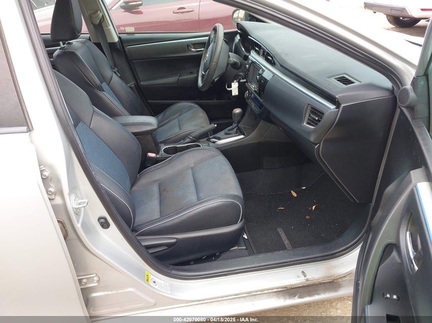 2014 TOYOTA COROLLA VIN: 5YFBURHE2EP083106