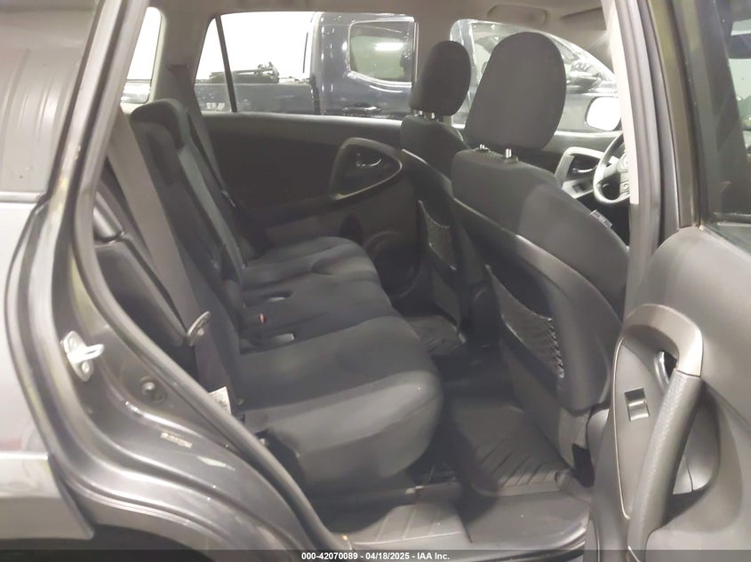 2010 TOYOTA RAV4 VIN: JTMRK4DV3A5088710