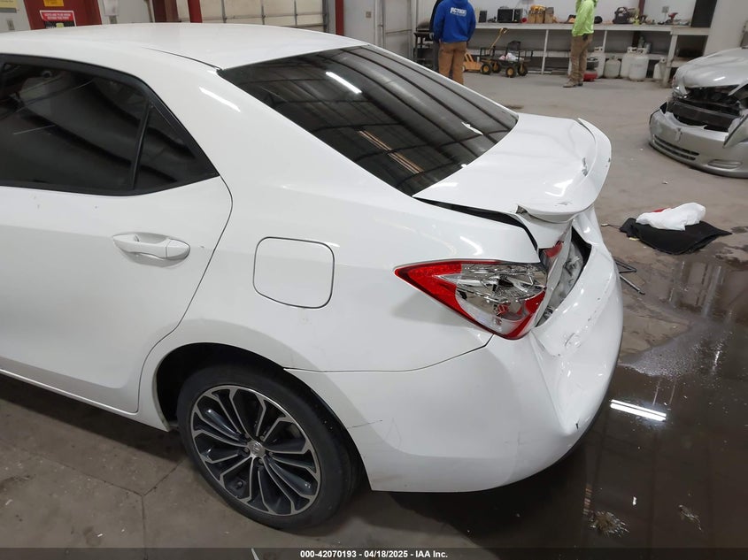 2015 TOYOTA COROLLA L/LE/LE PLS/PRM/S/S PLS - 5YFBURHE2FP347927