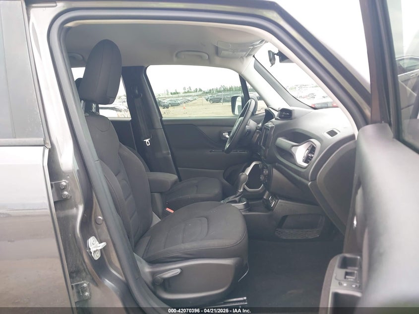 2018 JEEP RENEGADE LATITUDE FWD - ZACCJABB4JPH82491