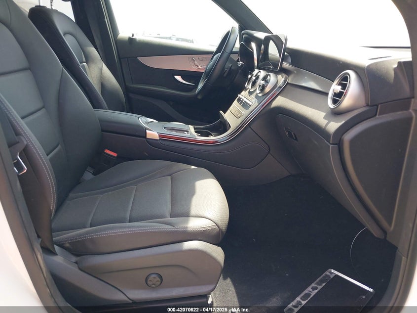 2021 MERCEDES-BENZ GLC 300 VIN: W1N0G8DB5MV264998