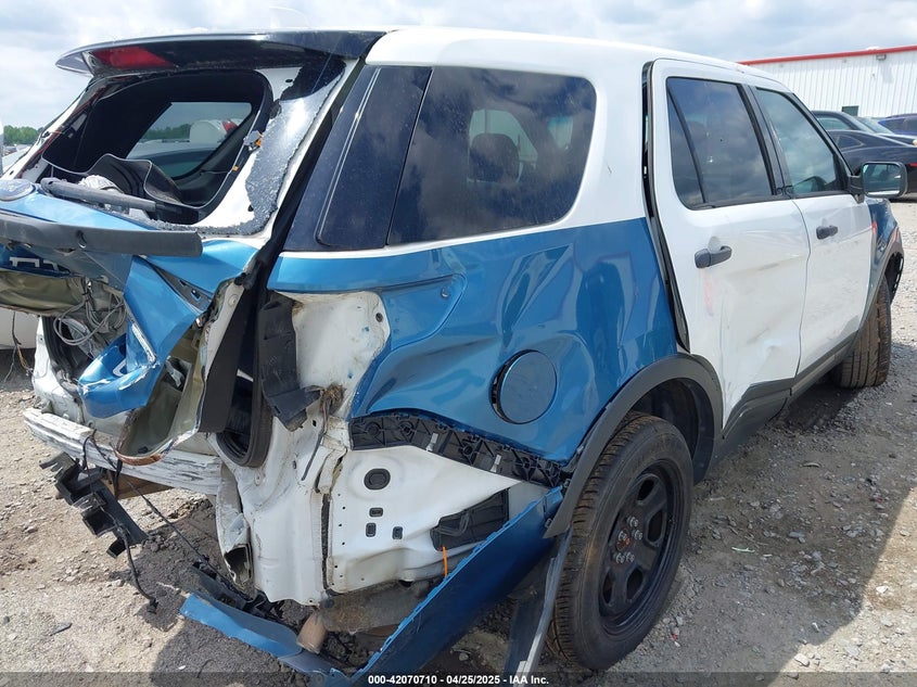 2016 FORD POLICE INTERCEPTOR - 1FM5K8AR2GGB44836