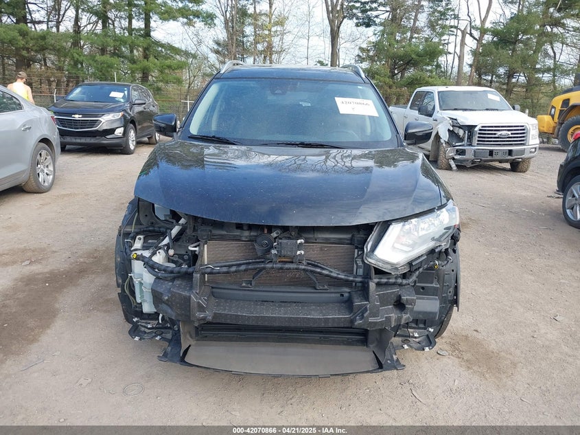 2019 NISSAN ROGUE SV - JN8AT2MV9KW386824