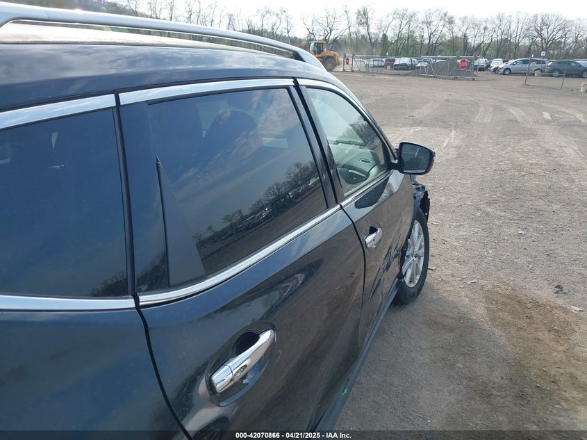 2019 NISSAN ROGUE SV - JN8AT2MV9KW386824