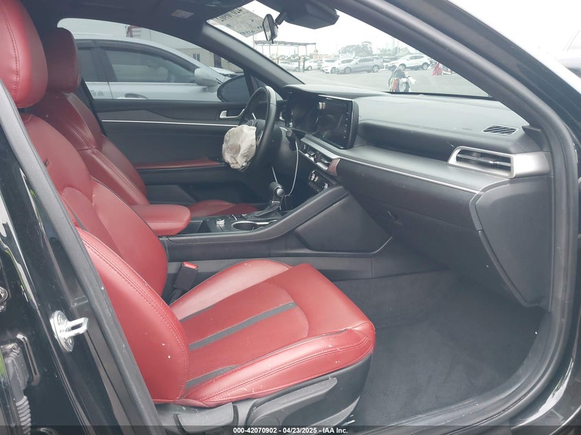 2022 KIA K5 VIN: 5XXG64J22NG158351