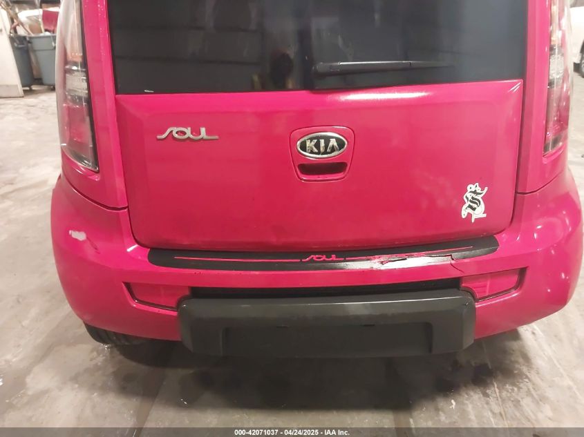 2011 Kia Soul + VIN: KNDJT2A20B7206744 Lot: 42071037