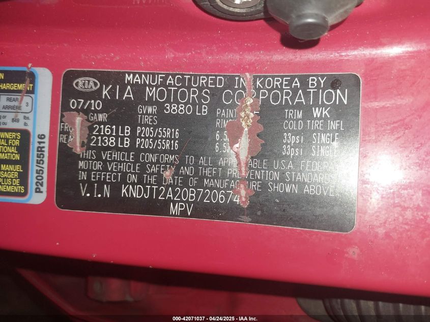 2011 Kia Soul + VIN: KNDJT2A20B7206744 Lot: 42071037