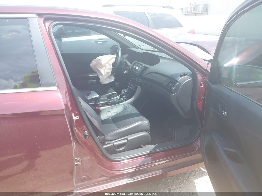 2017 HONDA ACCORD VIN: 1HGCR2F16HA100058