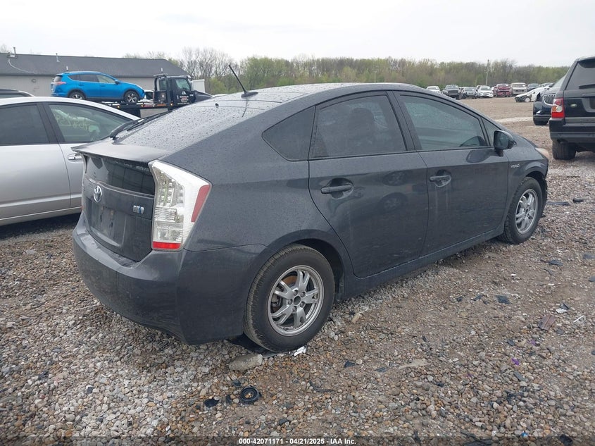 2011 TOYOTA PRIUS VIN: JTDKN3DU1B1423966