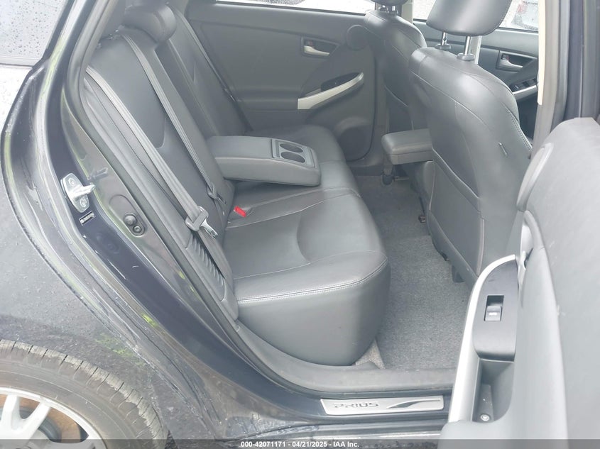 2011 TOYOTA PRIUS VIN: JTDKN3DU1B1423966