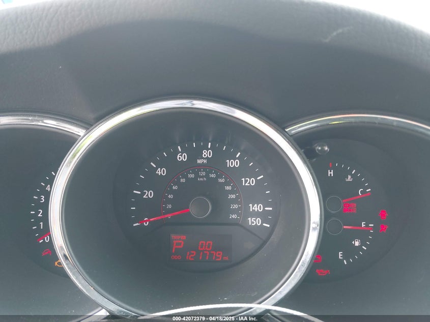 2011 KIA SORENTO VIN: 5XYKT4A26BG095636