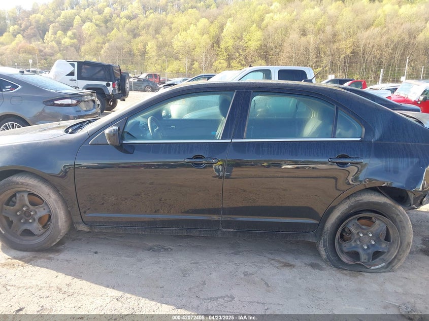 2010 Ford Fusion Se VIN: 3FAHP0HA6AR415164 Lot: 42072405