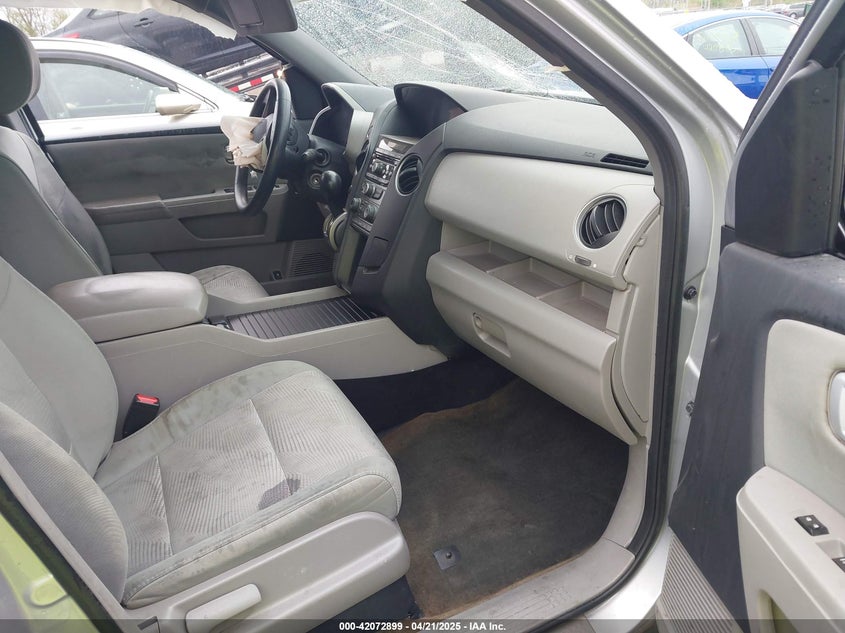 2015 HONDA PILOT VIN: 5FNYF4H21FB020315