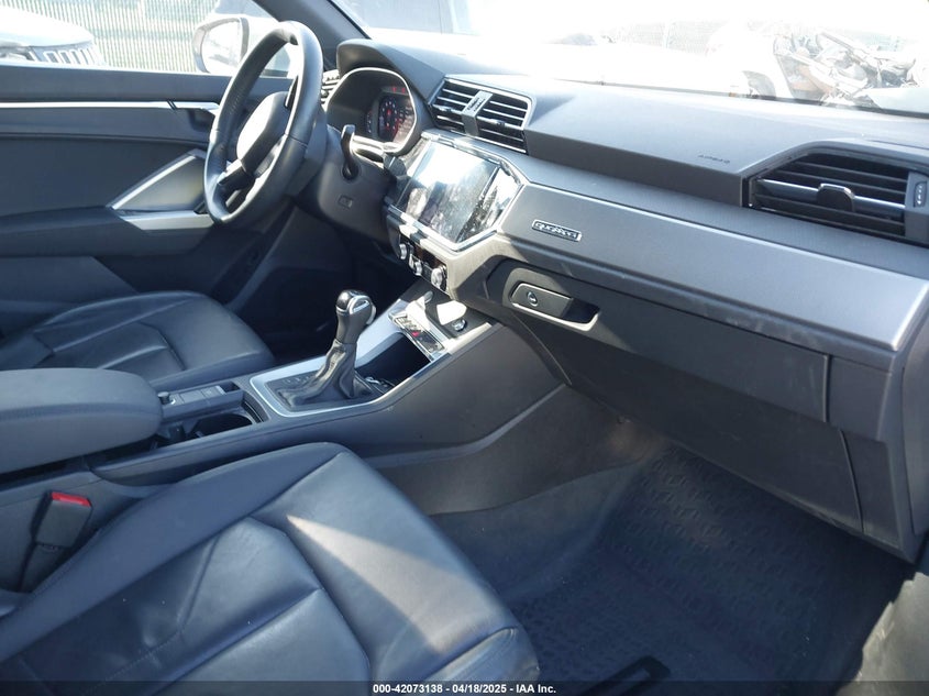 2020 AUDI Q3 VIN: WA1AECF39L1006221