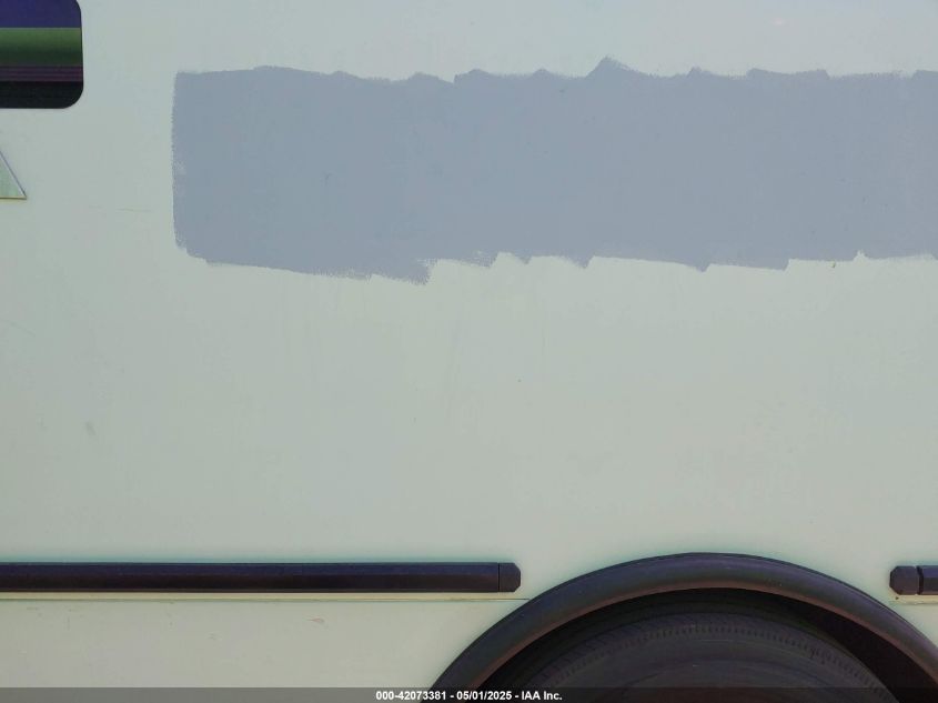 2003 International 4000 4300 VIN: 1HTMMAAM23H548555 Lot: 42073381