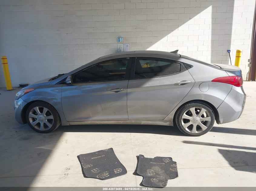 2013 HYUNDAI ELANTRA LIMITED - KMHDH4AE8DU805119