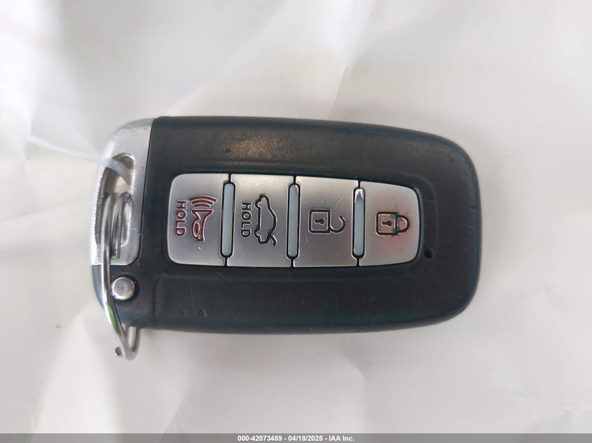 2013 HYUNDAI ELANTRA LIMITED - KMHDH4AE8DU805119