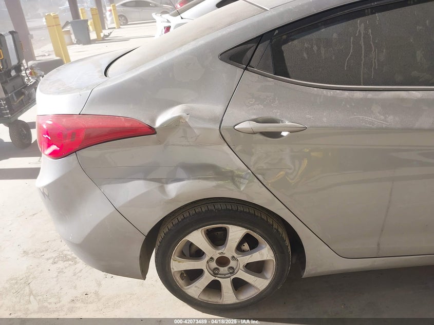2013 HYUNDAI ELANTRA LIMITED - KMHDH4AE8DU805119