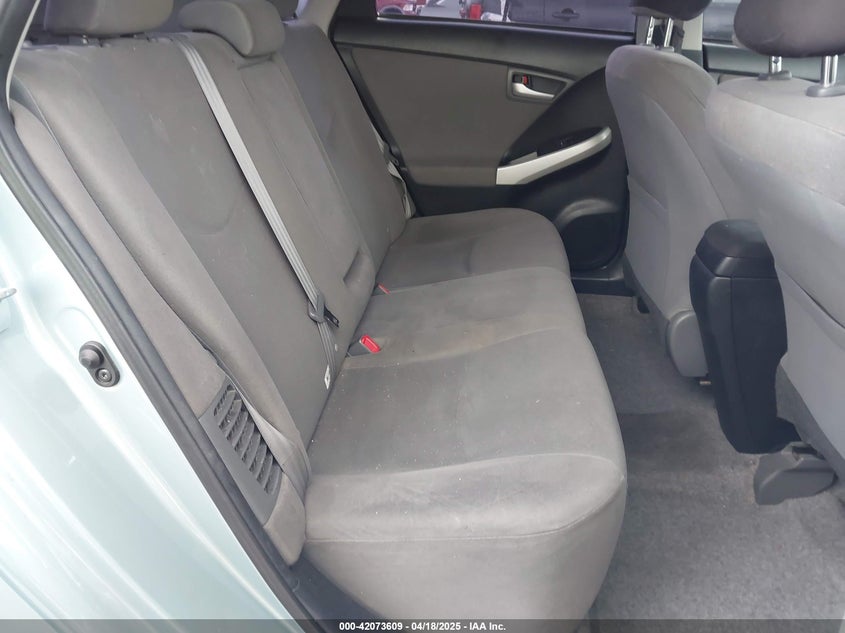 2014 TOYOTA PRIUS VIN: JTDKN3DU5E1814588