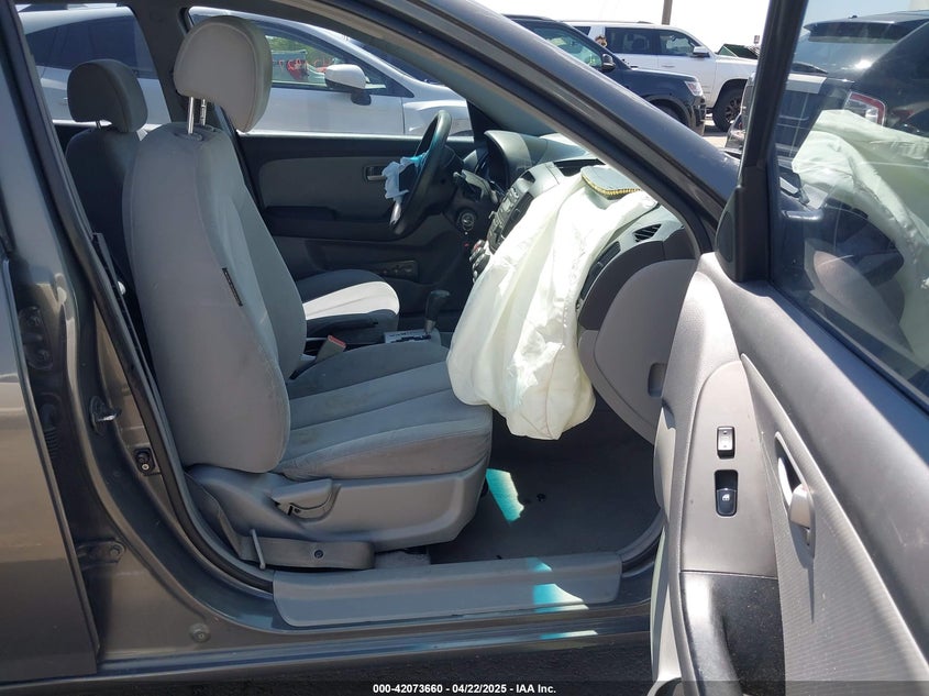 2007 HYUNDAI ELANTRA VIN: KMHDU46D47U117490