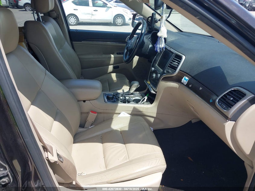 2016 JEEP GRAND CHEROKEE VIN: 1C4RJFBG0GC492720