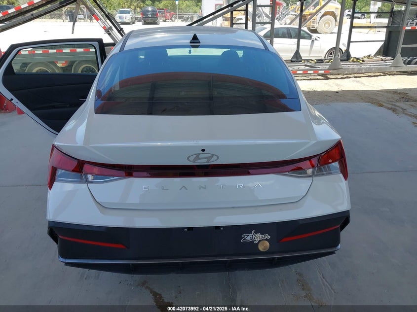 2024 HYUNDAI ELANTRA SEL - KMHLM4DG3RU637174