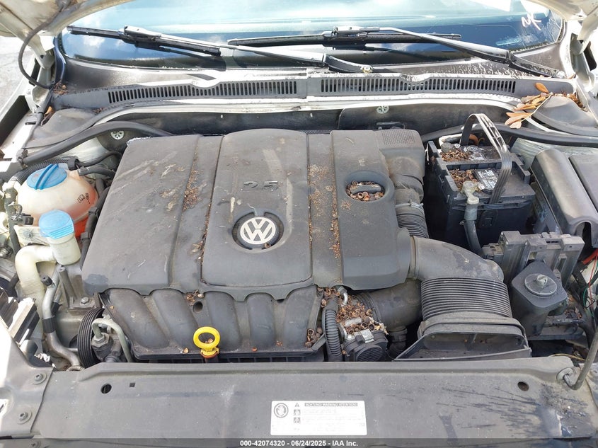 2011 Volkswagen Jetta 2.5L Se VIN: 3VWDX7AJ0BM338394 Lot: 42074320