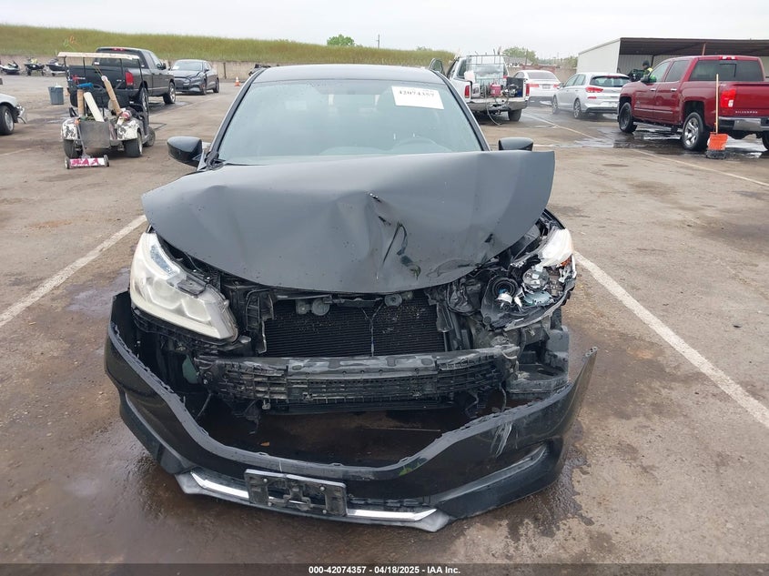 2017 HONDA ACCORD VIN: 1HGCR2F51HA049314