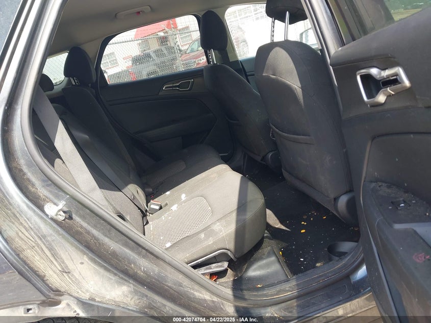2023 KIA SPORTAGE VIN: KNDPU3AF1P7068008