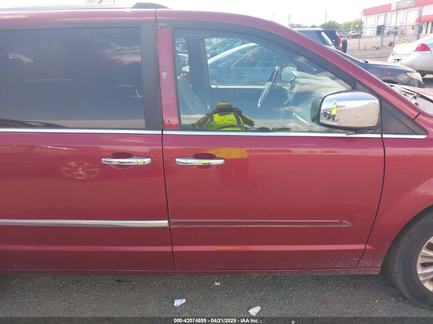 2014 Chrysler Town & Country Limited VIN: 2C4RC1GG4ER374342 Lot: 42074859