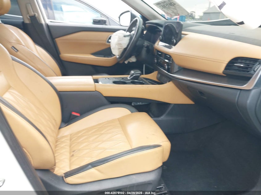 VIN JN8AT3DCXMW102124 2021 NISSAN ROGUE PLATINUM FWD